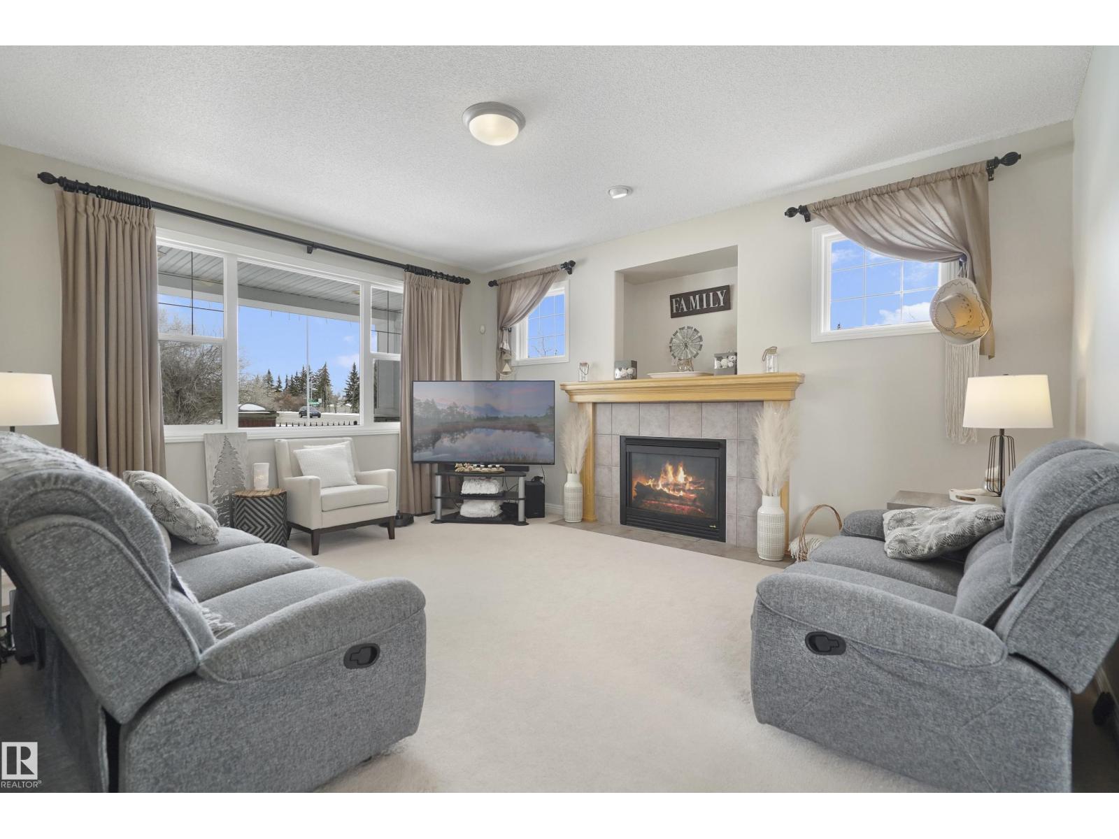 103 Griesbach Rd Nw, Edmonton, Alberta  T5E 6L8 - Photo 7 - E4483706