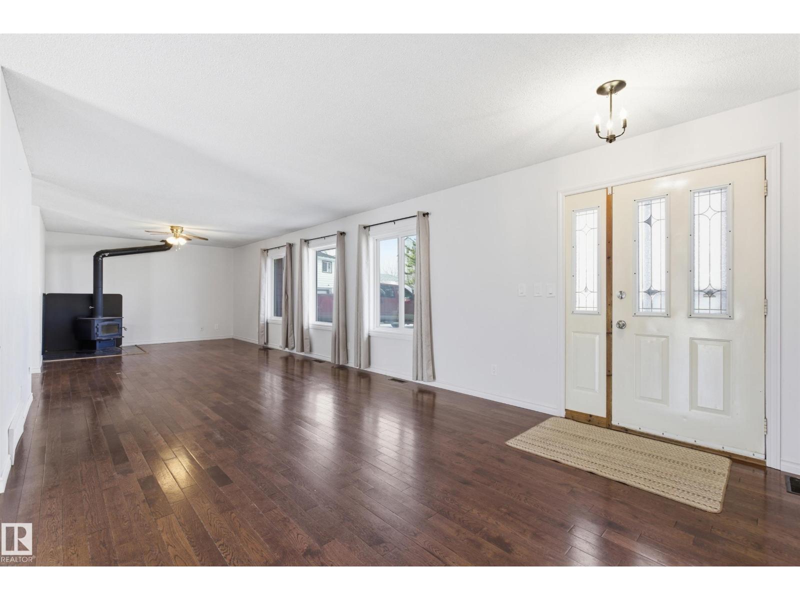 5319 49 Av, Onoway, Alberta  T0E 1V0 - Photo 8 - E4483709