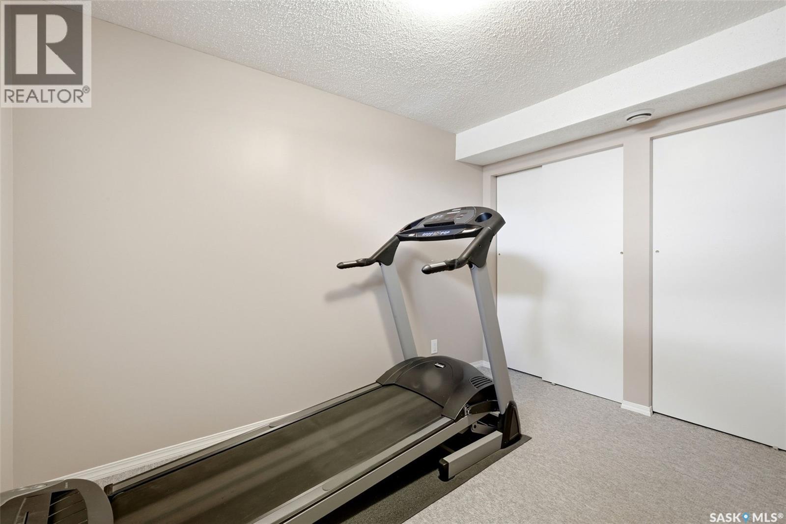 4027 Elphinstone Street, Regina, Saskatchewan  S4S 3L1 - Photo 28 - SK033640