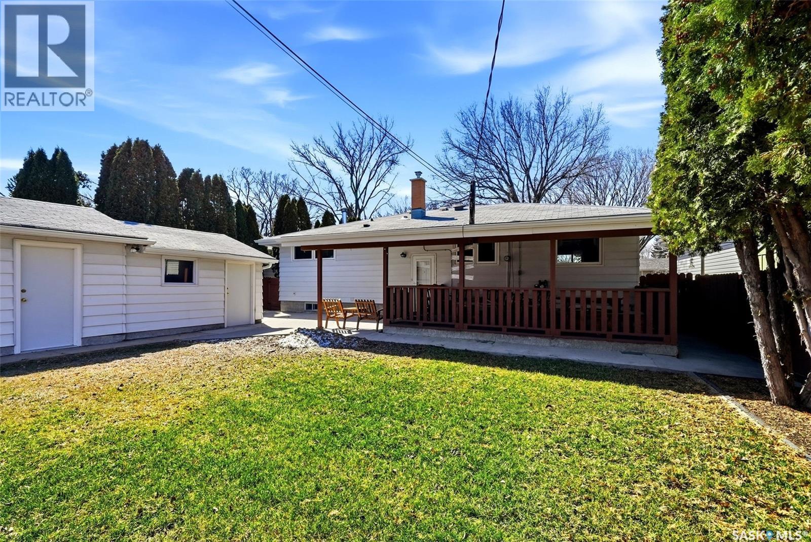 4027 Elphinstone Street, Regina, Saskatchewan  S4S 3L1 - Photo 35 - SK033640