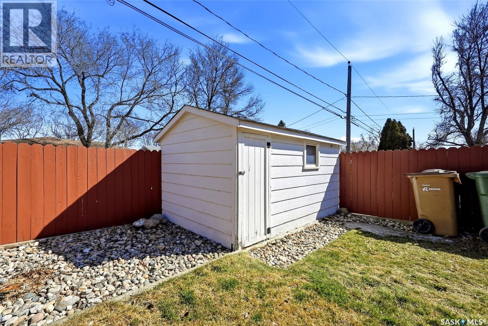 4027 Elphinstone Street, Regina, Saskatchewan  S4S 3L1 - Photo 34 - SK033640