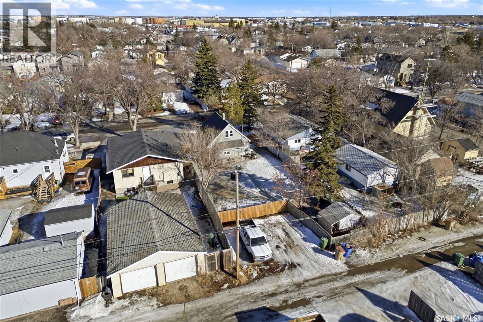 358 St John Street, Regina, Saskatchewan  S4R 1R2 - Photo 41 - SK033554