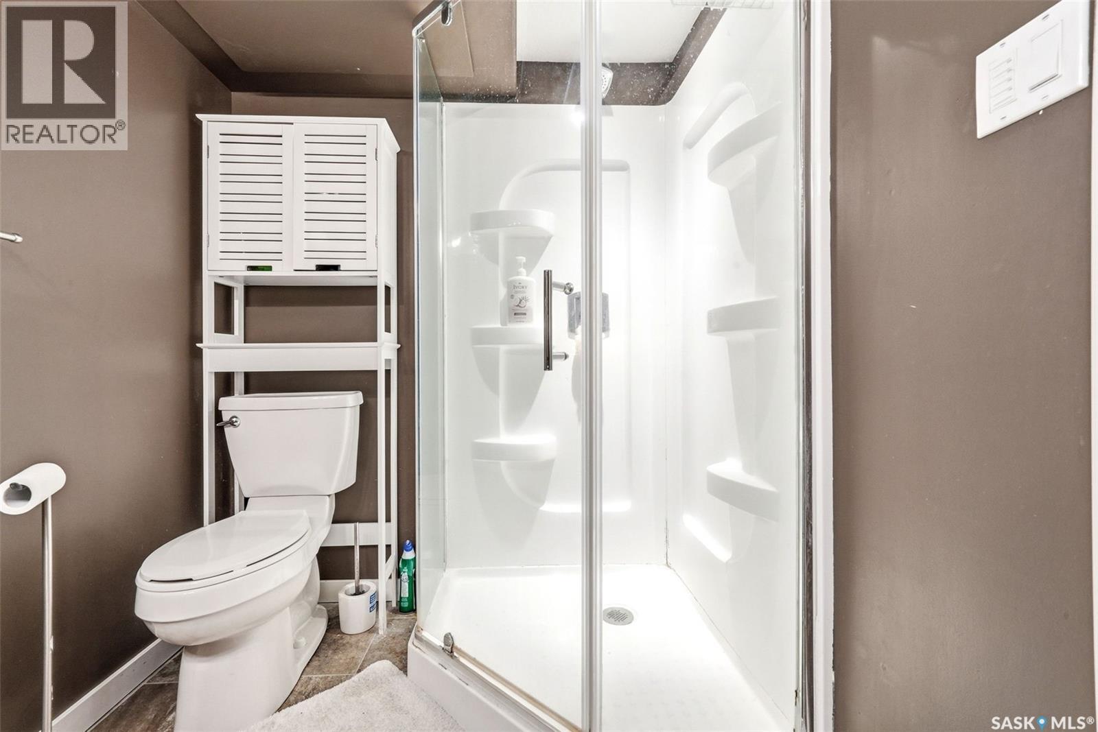 3013 Grant Road, Regina, Saskatchewan  S4S 5G6 - Photo 37 - SK033552