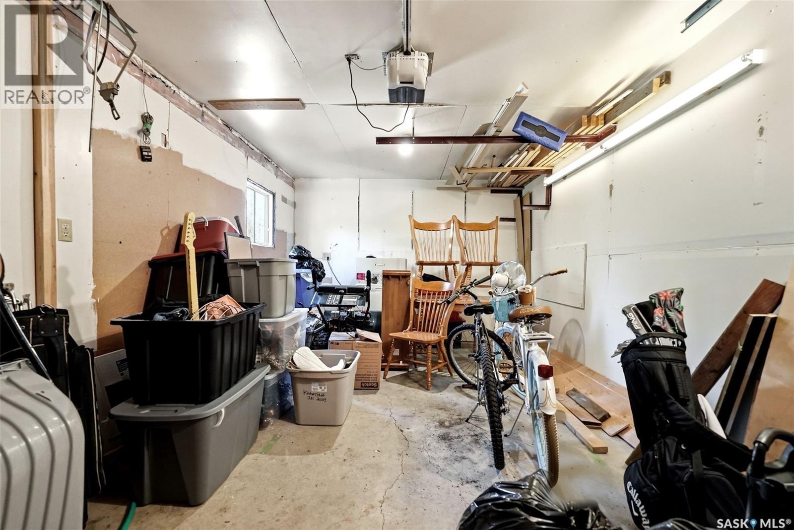 3013 Grant Road, Regina, Saskatchewan  S4S 5G6 - Photo 49 - SK033552