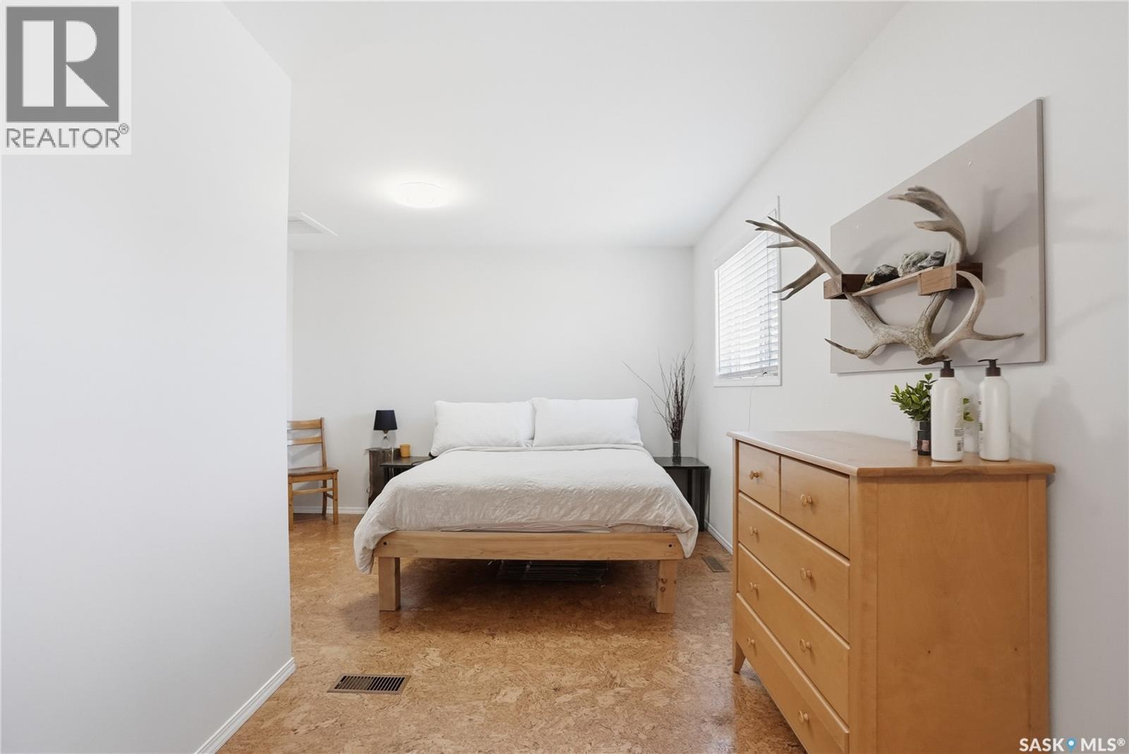 607 J Avenue N, Saskatoon, Saskatchewan  S7L 2K6 - Photo 21 - SK033516