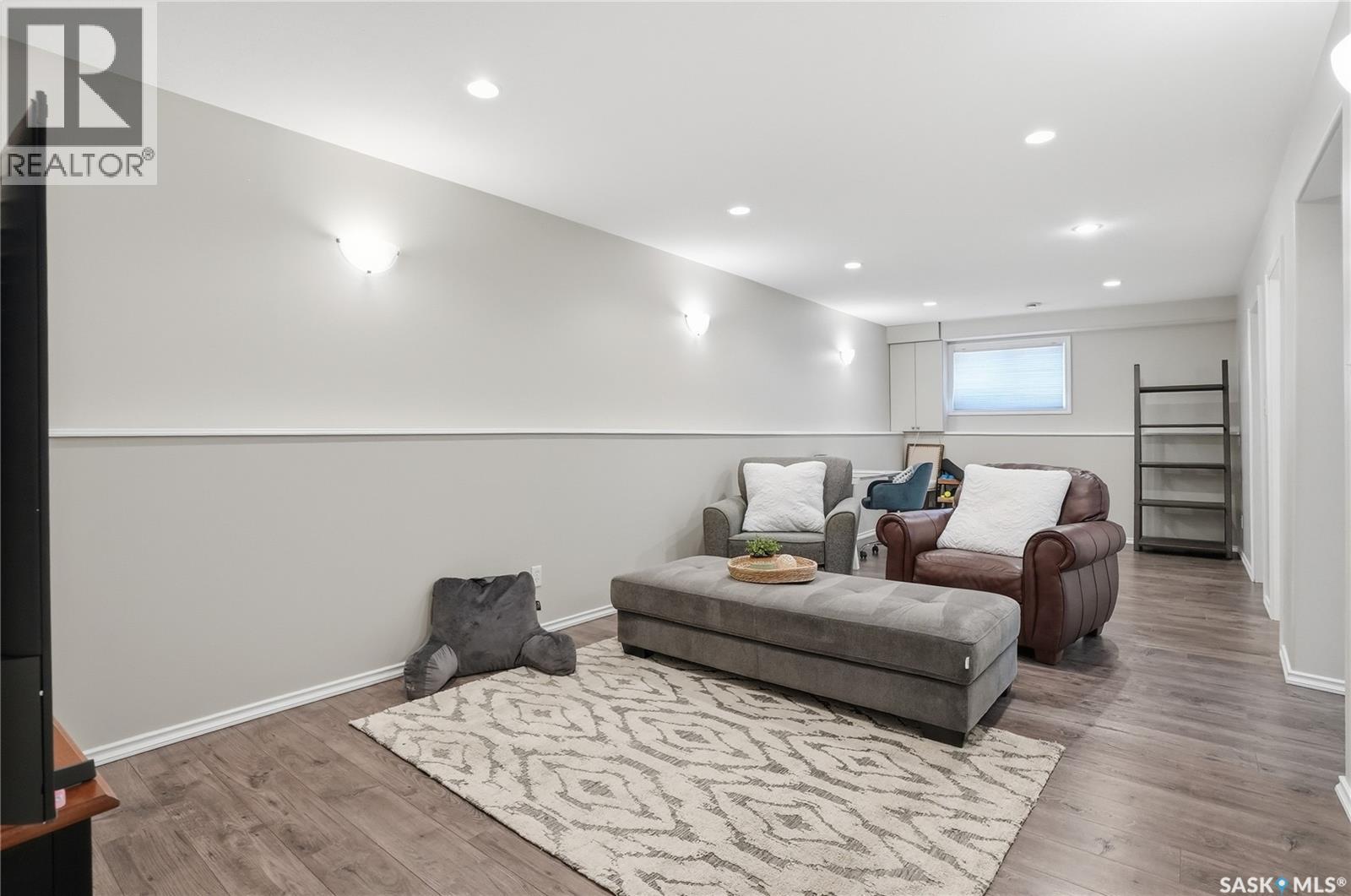 607 J Avenue N, Saskatoon, Saskatchewan  S7L 2K6 - Photo 25 - SK033516