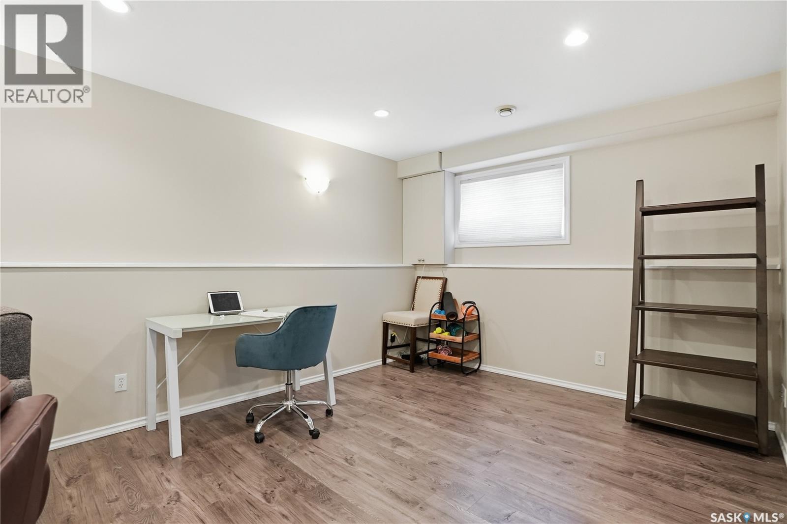 607 J Avenue N, Saskatoon, Saskatchewan  S7L 2K6 - Photo 26 - SK033516