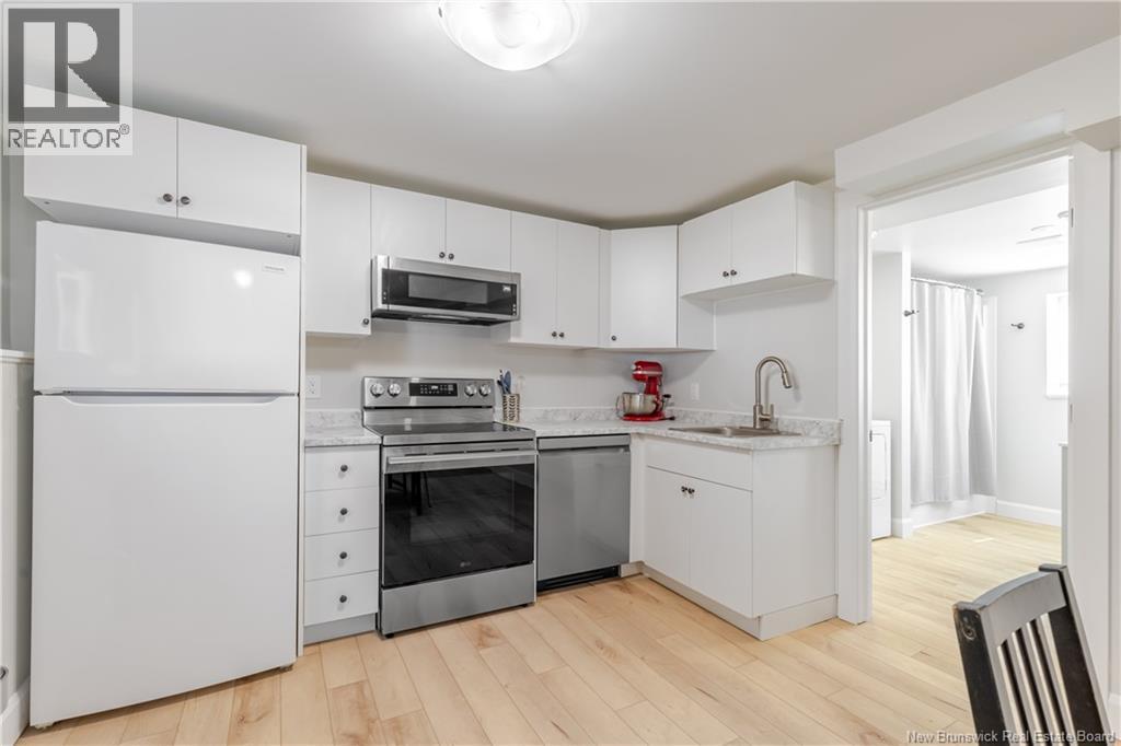 12 Lapointe Street, Fredericton, New Brunswick  E3A 4Y5 - Photo 19 - NB137583
