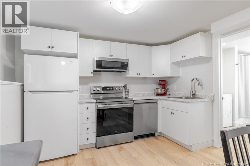 12 Lapointe Street, Fredericton, New Brunswick  E3A 4Y5 - Photo 20 - NB137583