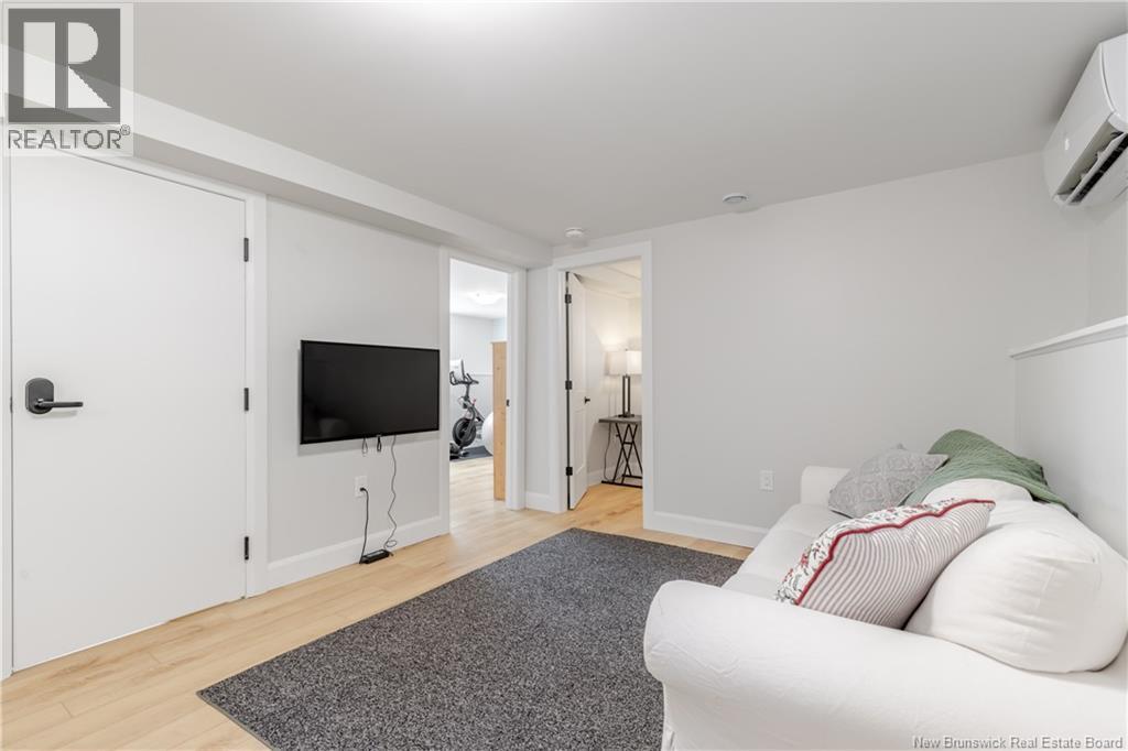 12 Lapointe Street, Fredericton, New Brunswick  E3A 4Y5 - Photo 23 - NB137583