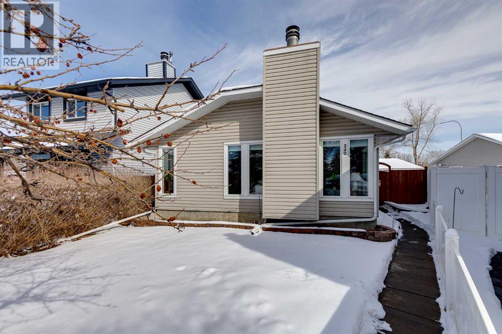 240 Summerwood Place SE, Airdrie, Alberta