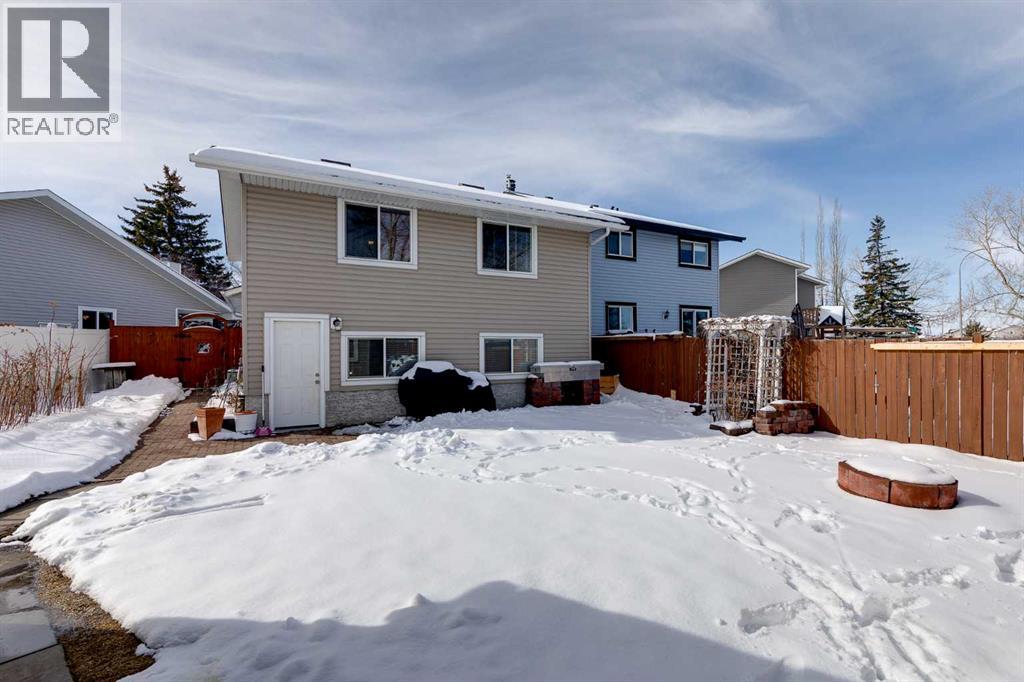 240 Summerwood Place SE, Airdrie, Alberta  T4B 1W3 - Photo 36 - A2299090