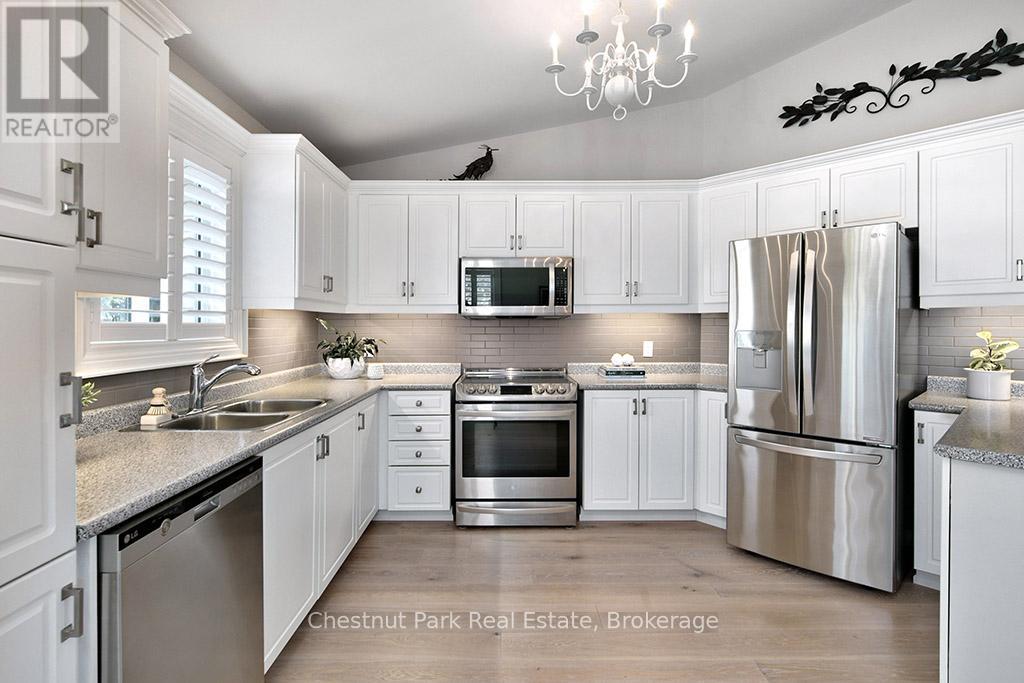 40 Barker Boulevard, Collingwood, Ontario  L9Y 4W4 - Photo 14 - S13034140