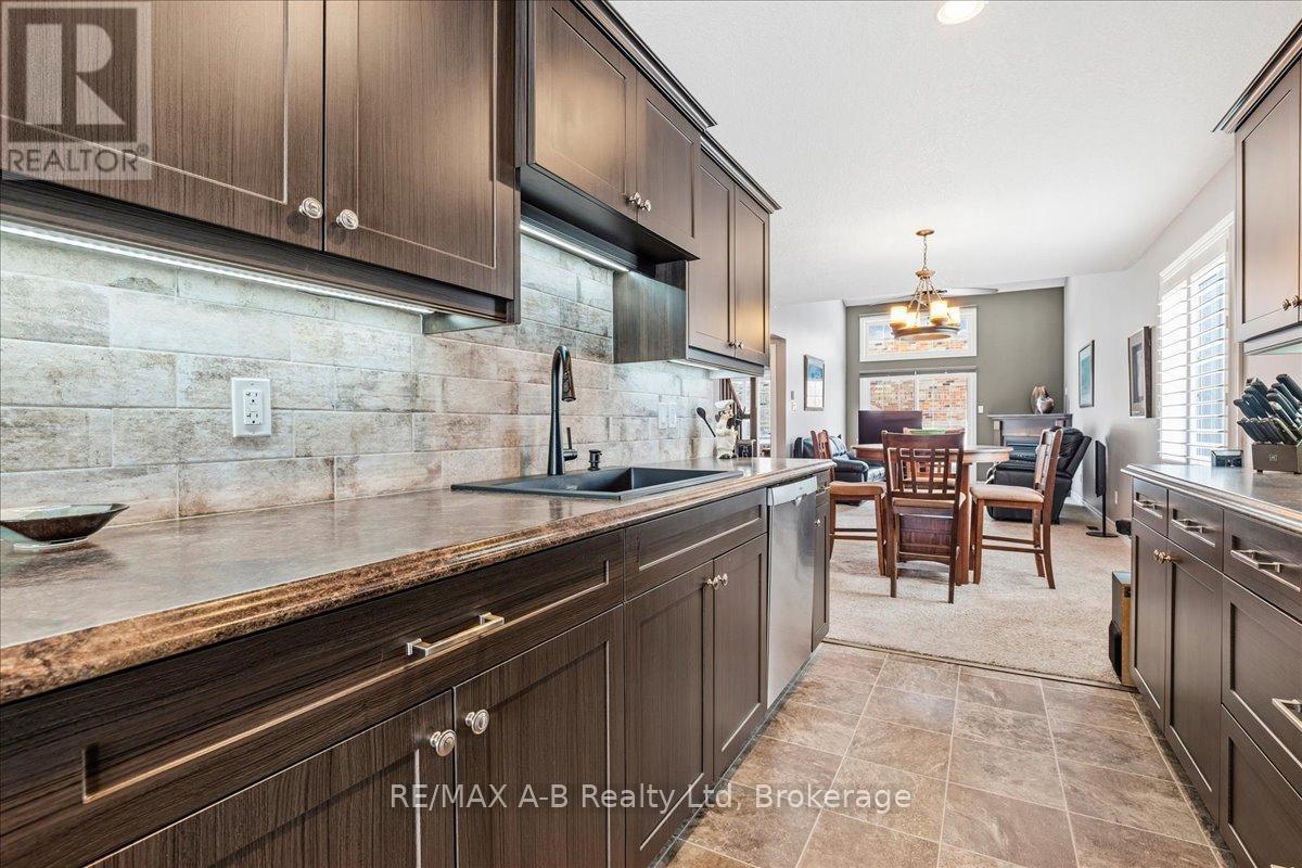 238 - 50 Galt Road, Stratford, Ontario  N5A 0B2 - Photo 12 - X12903602