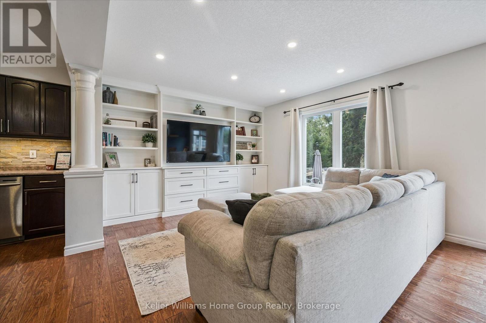 609 Perry Street, Centre Wellington (Fergus), Ontario  N1M 2R5 - Photo 14 - X13023604