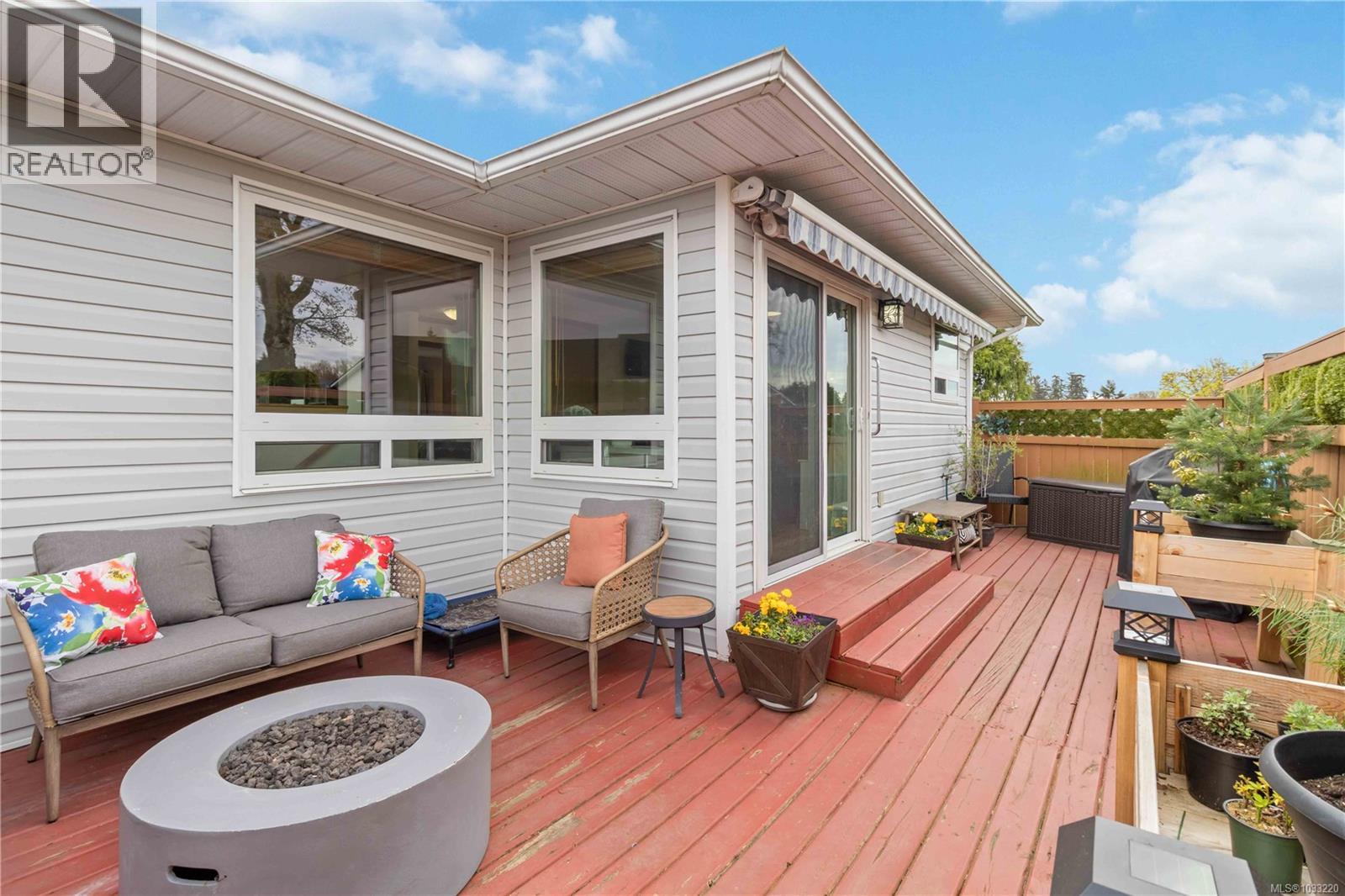 28 4125 Interurban Rd, Saanich, British Columbia  V8Z 4W8 - Photo 24 - 1033220