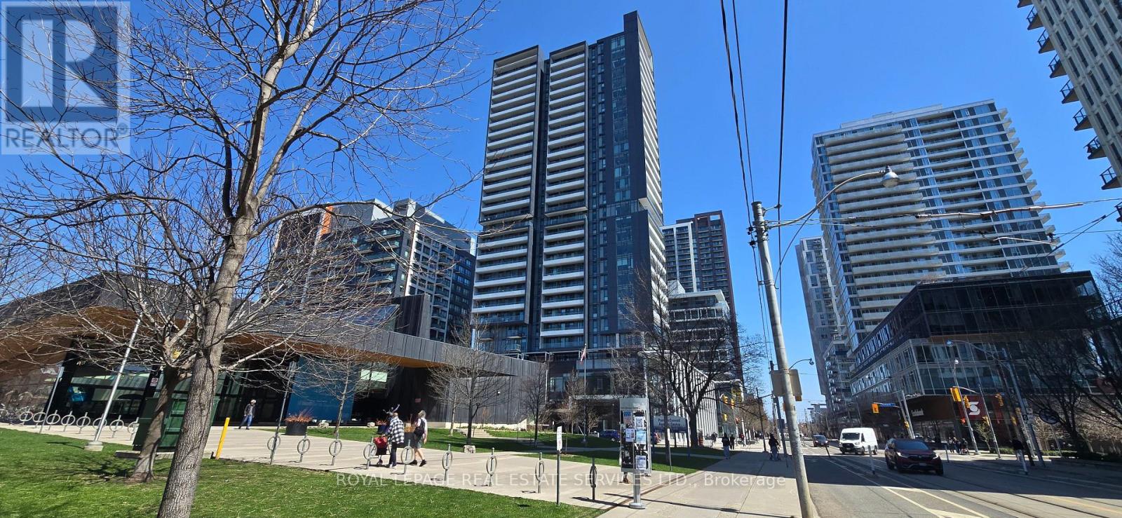 712 - 225 SUMACH STREET, Toronto, Ontario