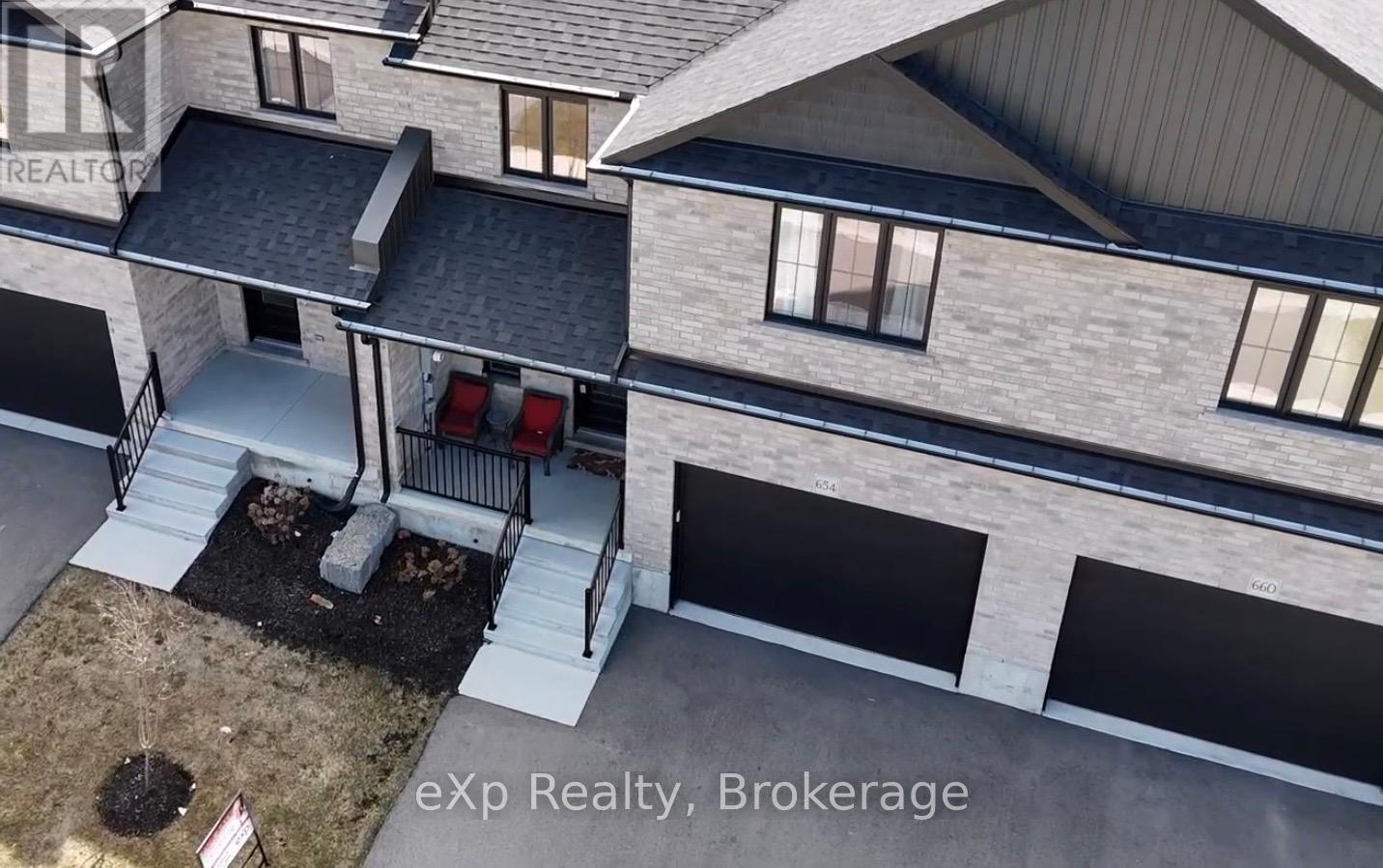 654 Wray Avenue S, North Perth, Ontario  N4W 3K9 - Photo 3 - X12820018