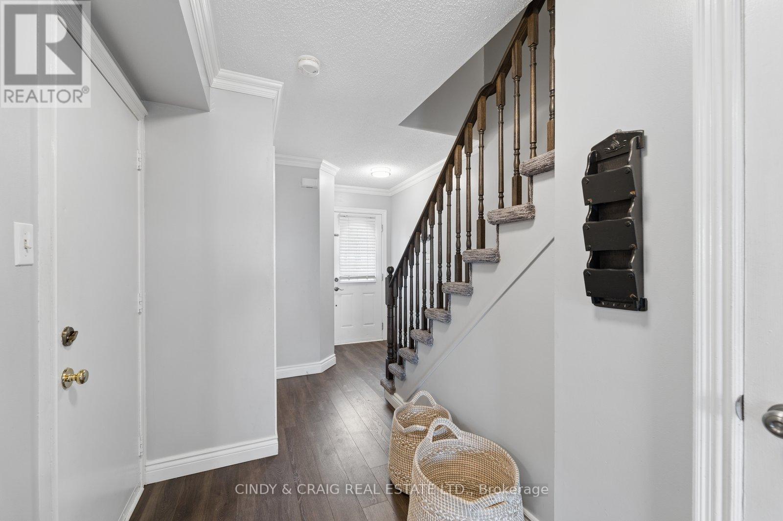 5 Mcmann Crescent, Clarington, Ontario  L1E 2H4 - Photo 2 - E13034800