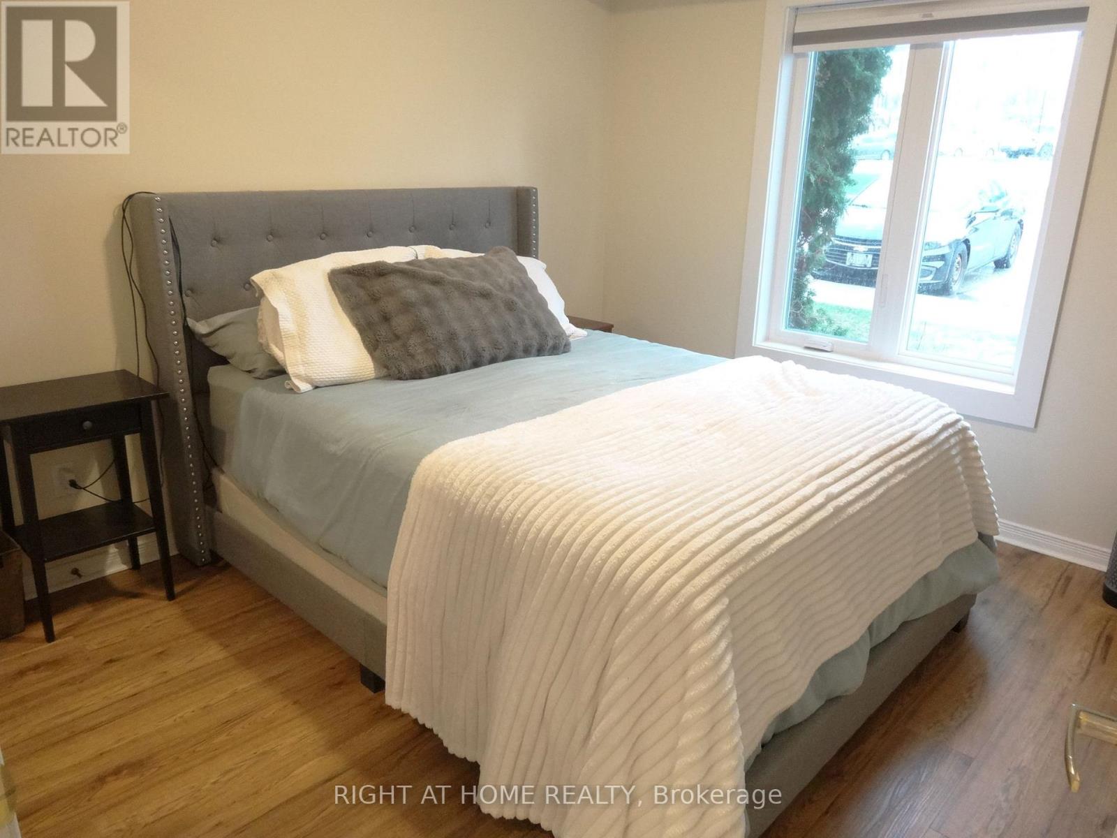 106 - 102 Aspen Springs Drive, Clarington, Ontario  L1C 5N6 - Photo 15 - E13034920