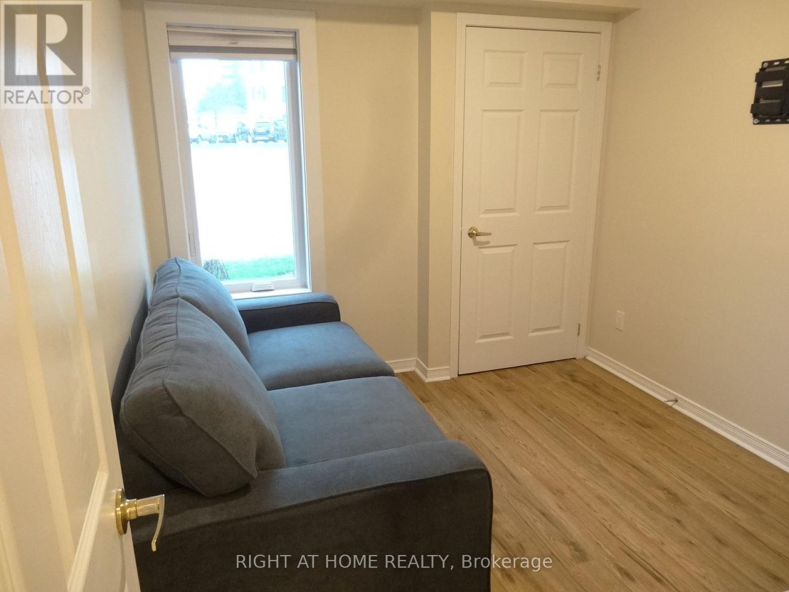 106 - 102 Aspen Springs Drive, Clarington, Ontario  L1C 5N6 - Photo 17 - E13034920