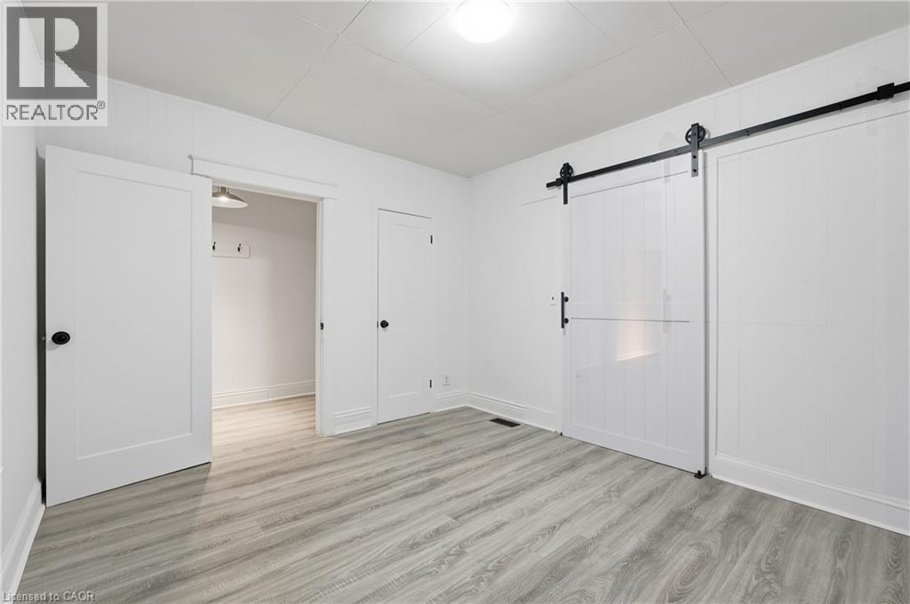 27 Albert Street, Welland, Ontario  L3B 4L1 - Photo 5 - 40823399