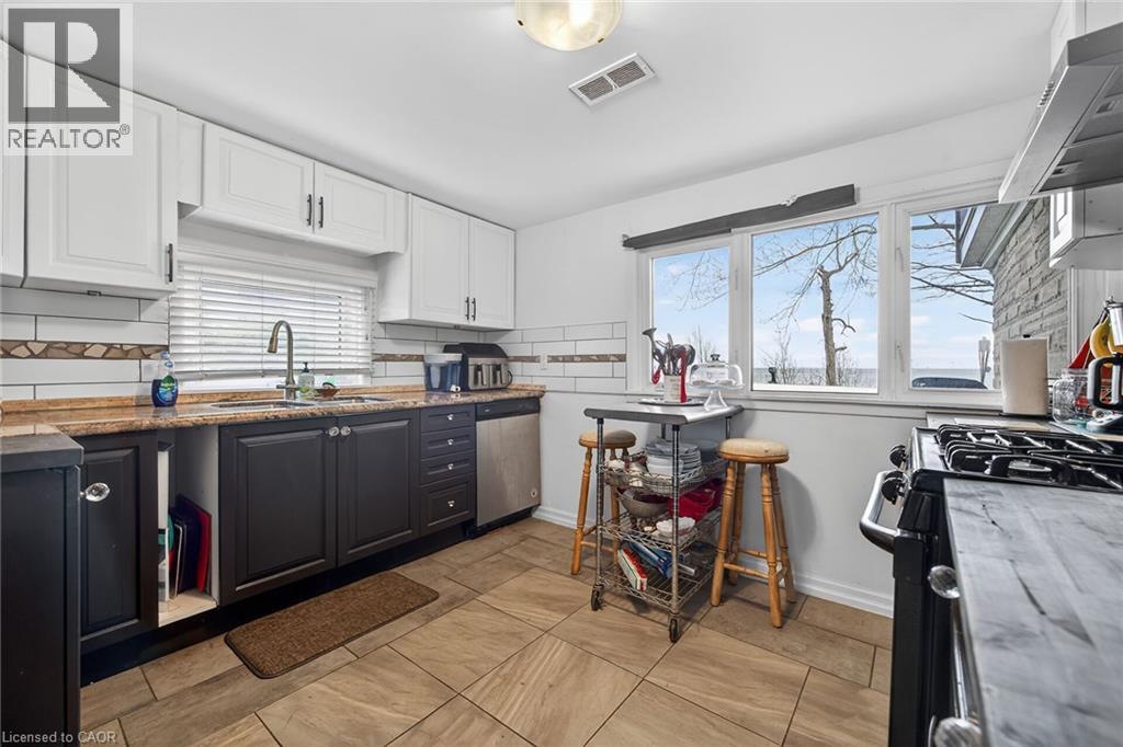 27 Blue Water Parkway, Selkirk, Ontario  N0A 1P0 - Photo 16 - 40823293