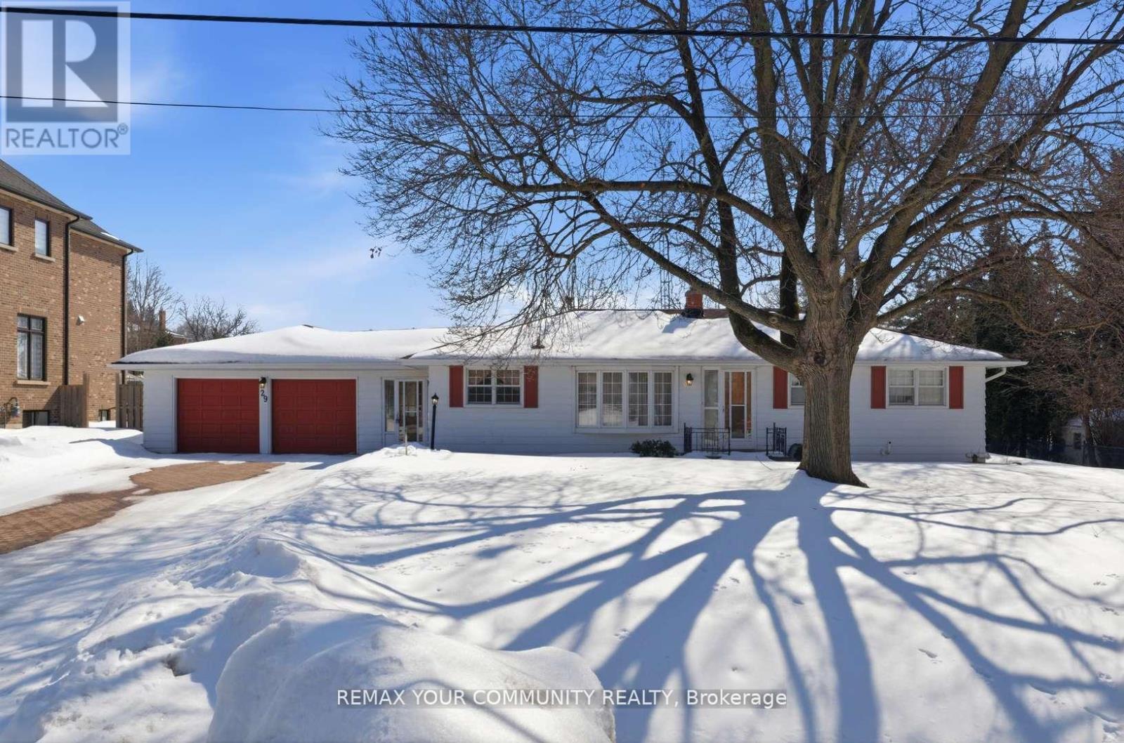 29 PATRICIA DRIVE, King, Ontario