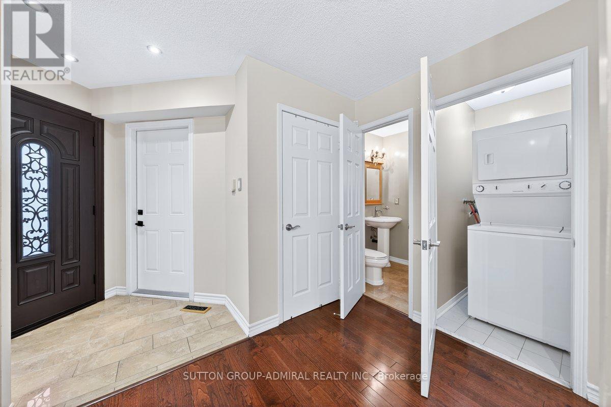 126 Redondo Drive E, Vaughan, Ontario  L4J 7S5 - Photo 16 - N13034748