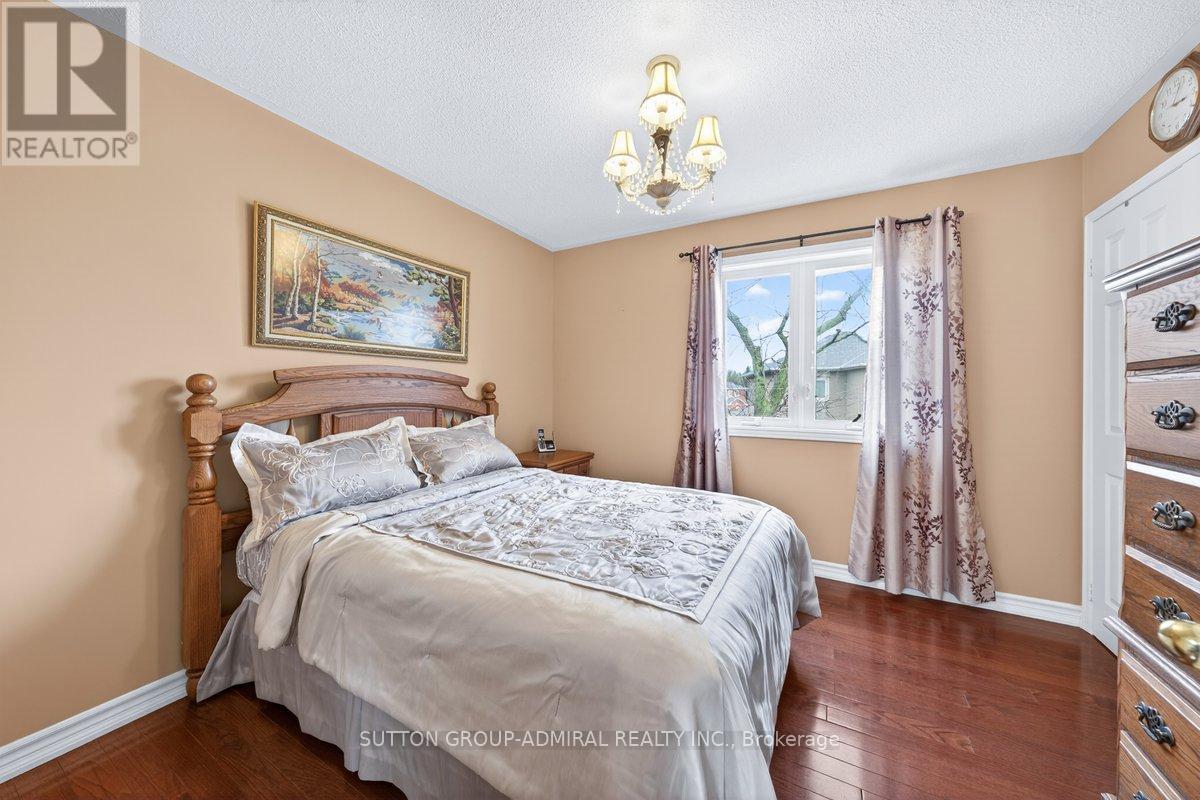 126 Redondo Drive E, Vaughan, Ontario  L4J 7S5 - Photo 23 - N13034748