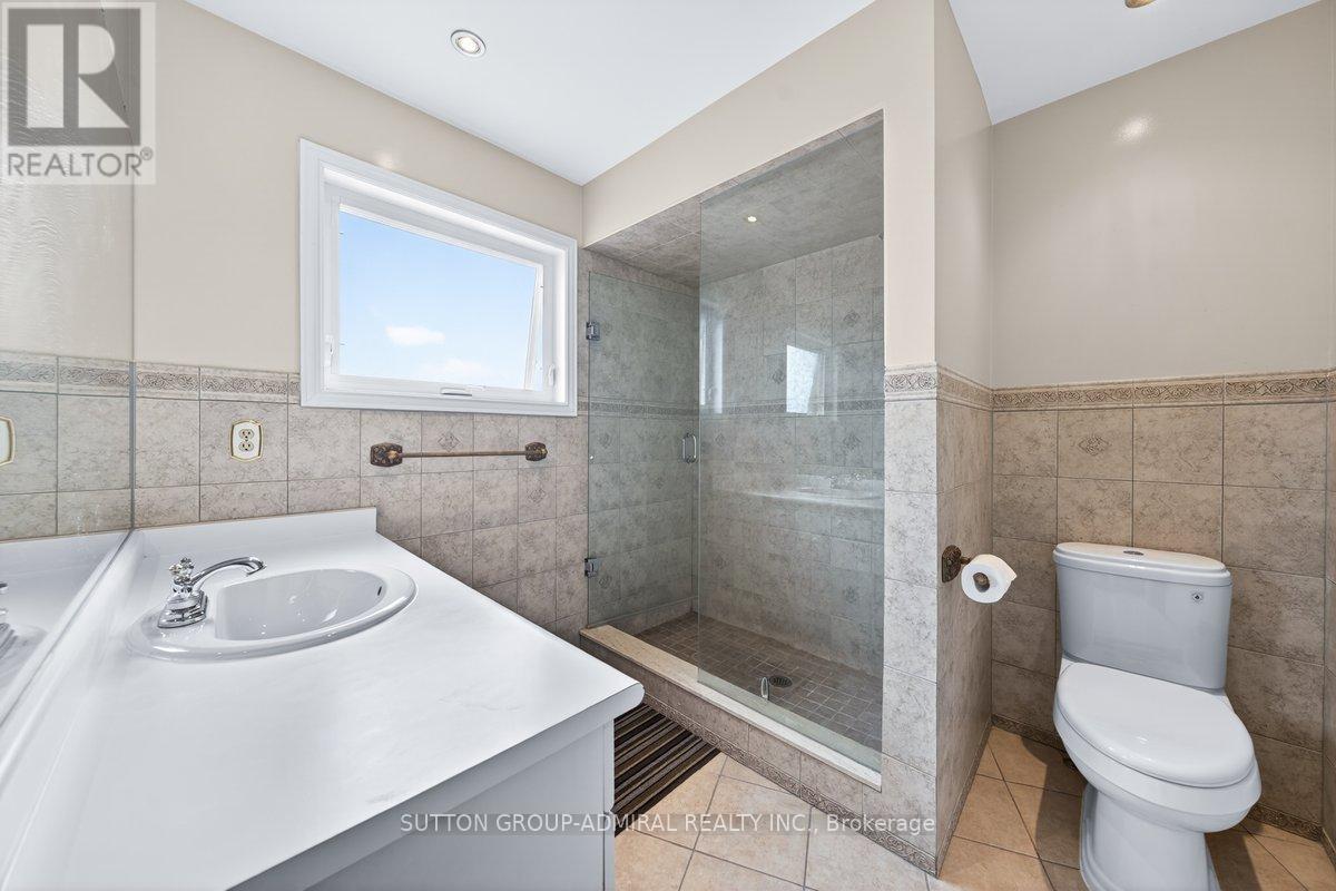 126 Redondo Drive E, Vaughan, Ontario  L4J 7S5 - Photo 24 - N13034748