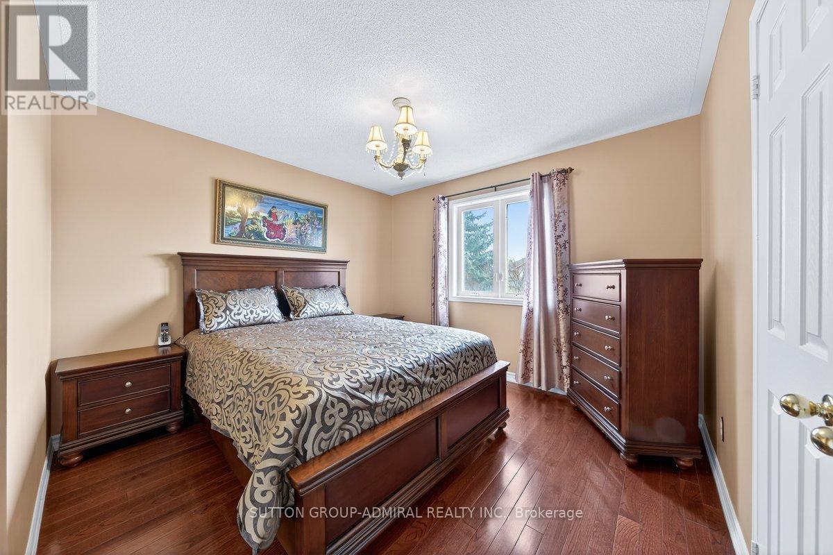 126 Redondo Drive E, Vaughan, Ontario  L4J 7S5 - Photo 25 - N13034748