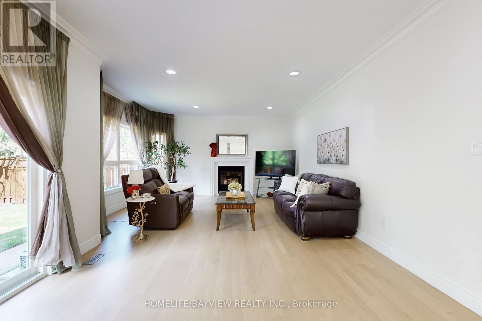 18 Marinucci Court, Richmond Hill, Ontario  L4C 0M3 - Photo 17 - N13034750