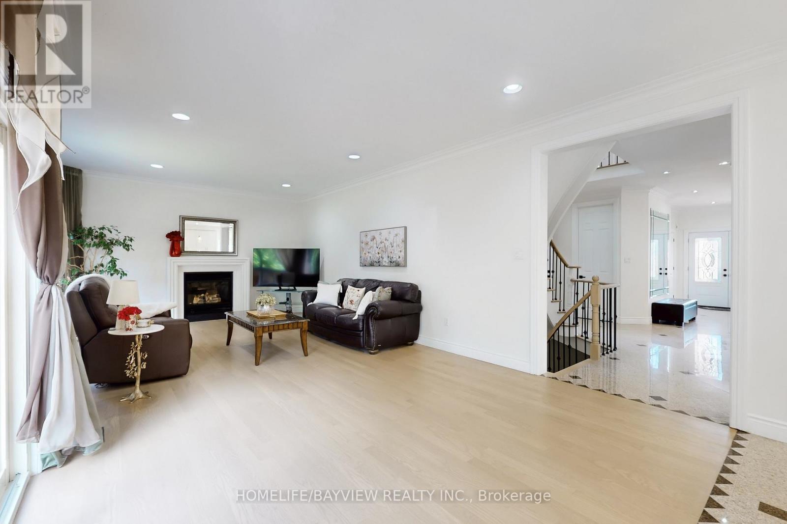 18 Marinucci Court, Richmond Hill, Ontario  L4C 0M3 - Photo 18 - N13034750