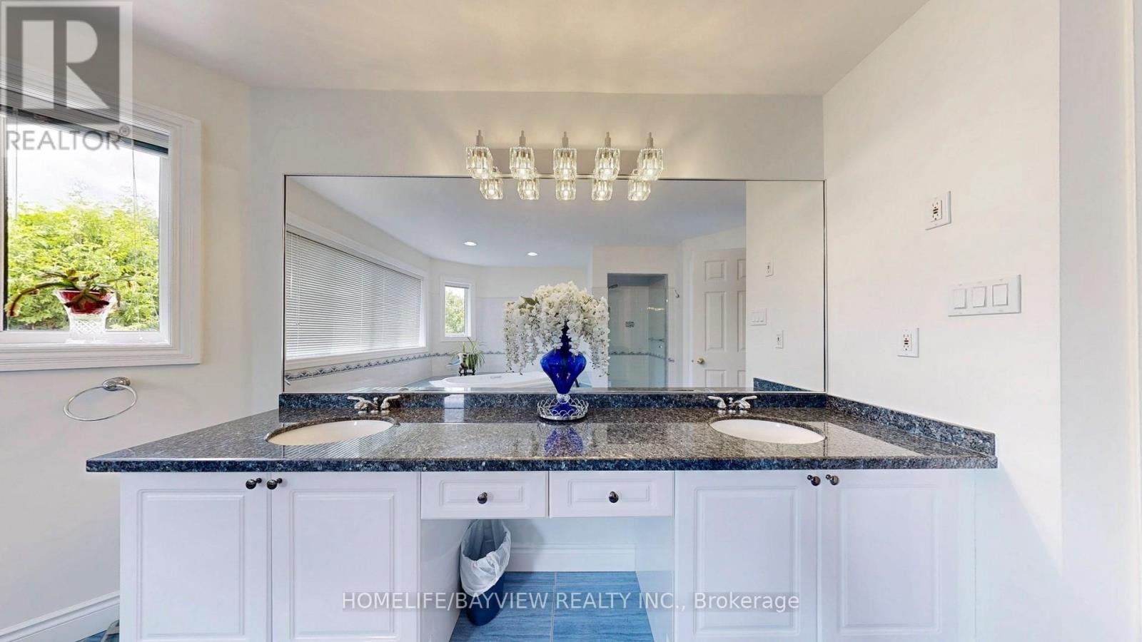 18 Marinucci Court, Richmond Hill, Ontario  L4C 0M3 - Photo 27 - N13034750