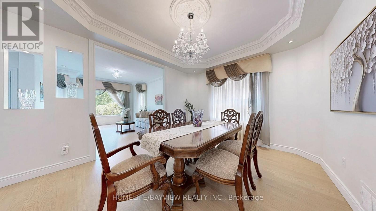 18 Marinucci Court, Richmond Hill, Ontario  L4C 0M3 - Photo 5 - N13034750