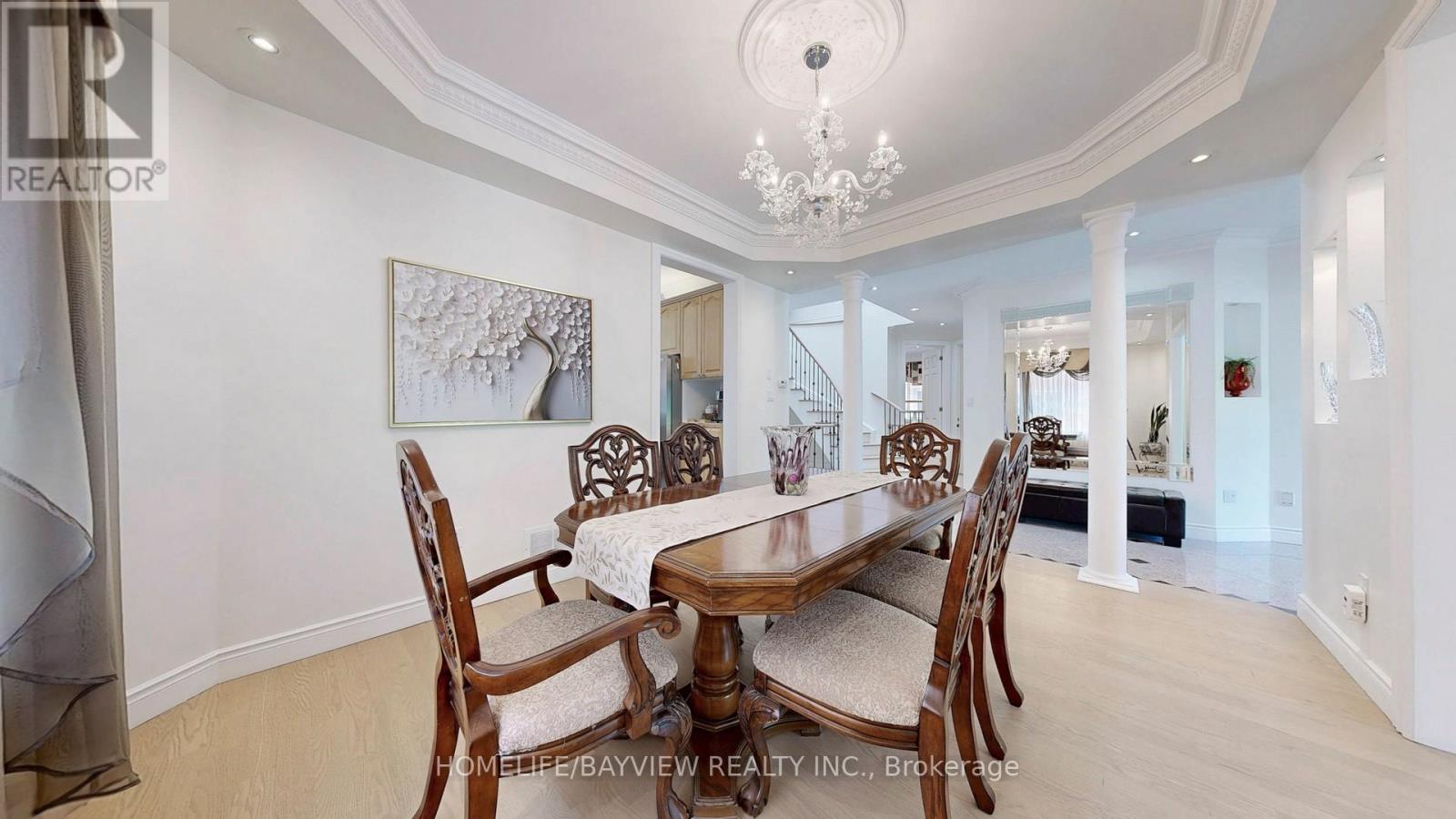 18 Marinucci Court, Richmond Hill, Ontario  L4C 0M3 - Photo 6 - N13034750