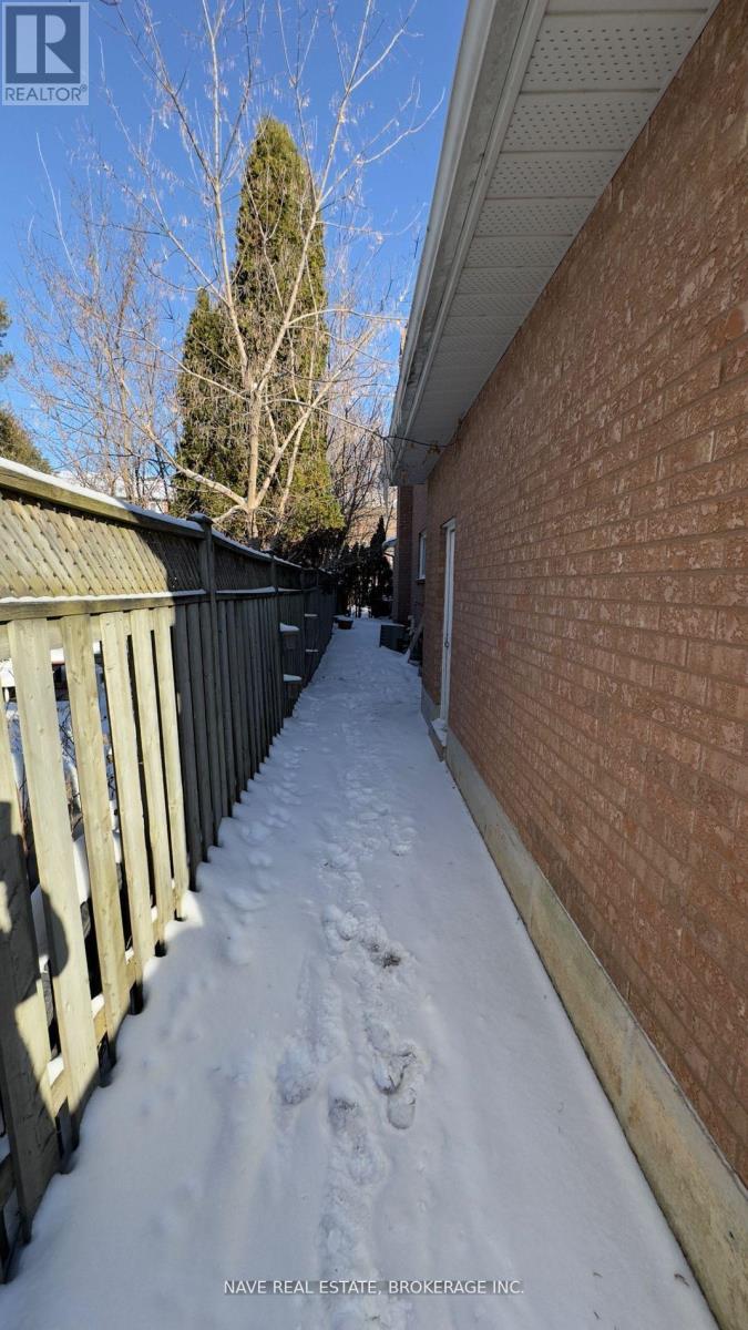 Basement - 86 Elgin Mills Road W, Richmond Hill, Ontario  L4C 4M2 - Photo 2 - N13034758