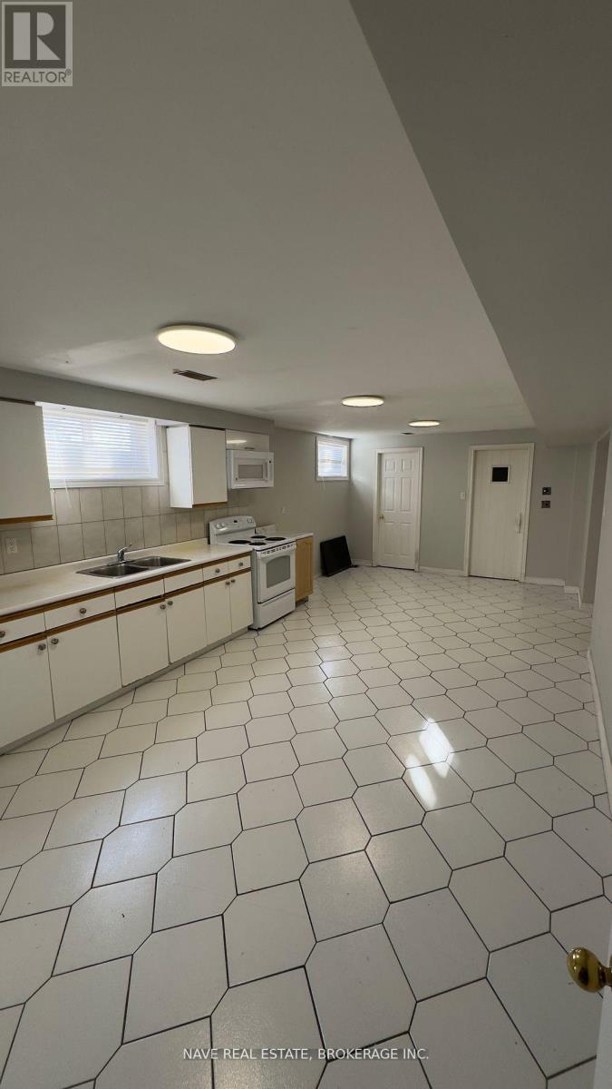 Basement - 86 Elgin Mills Road W, Richmond Hill, Ontario  L4C 4M2 - Photo 8 - N13034758