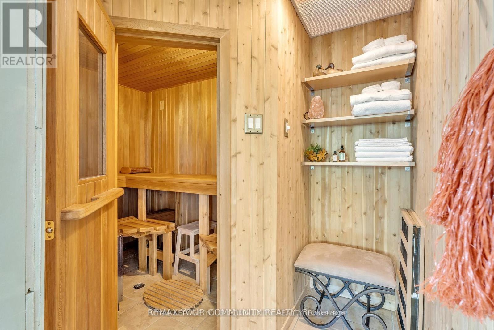 35 Vandervoort Drive, Richmond Hill, Ontario  L4E 0C7 - Photo 39 - N13034794