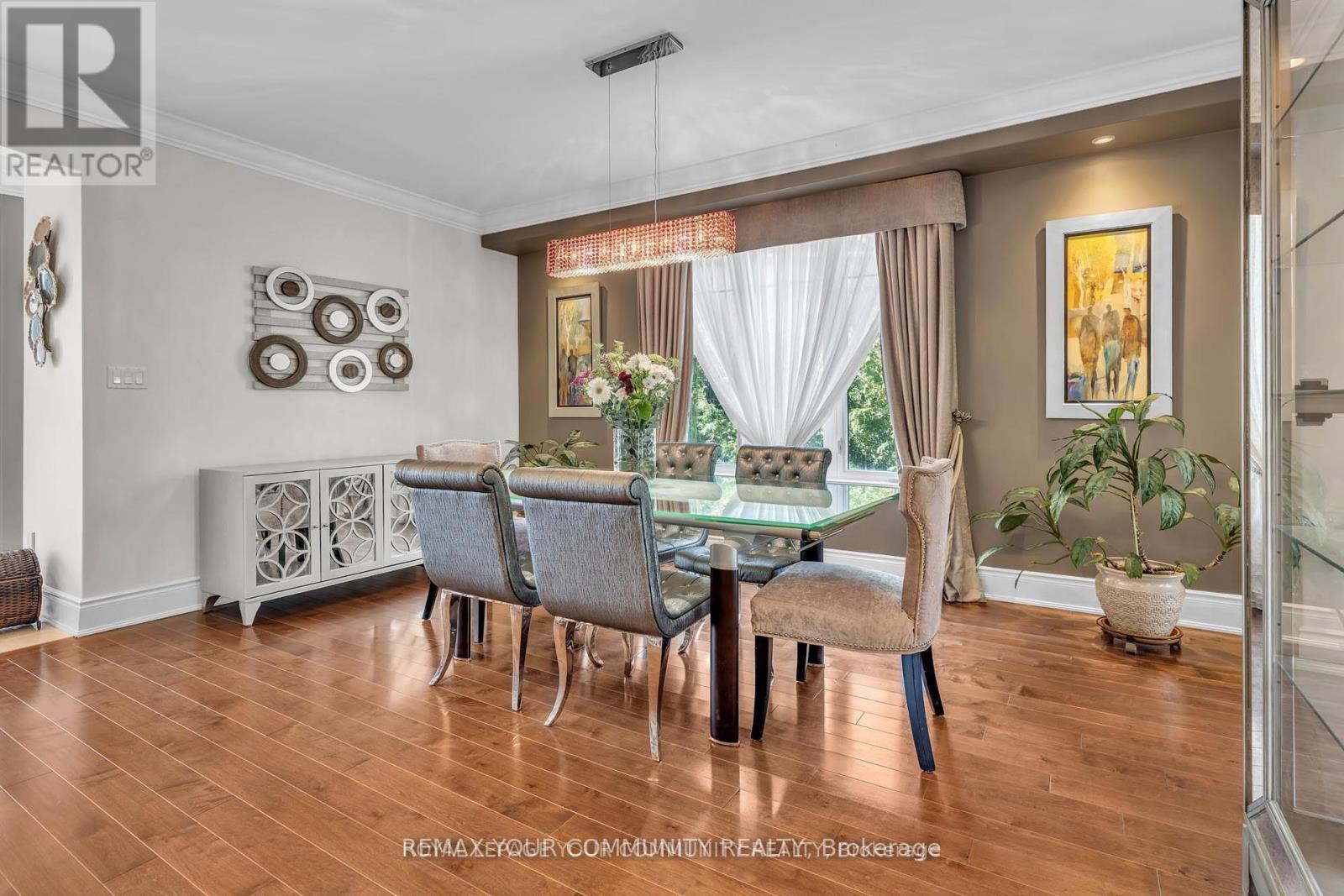 35 Vandervoort Drive, Richmond Hill, Ontario  L4E 0C7 - Photo 7 - N13034794