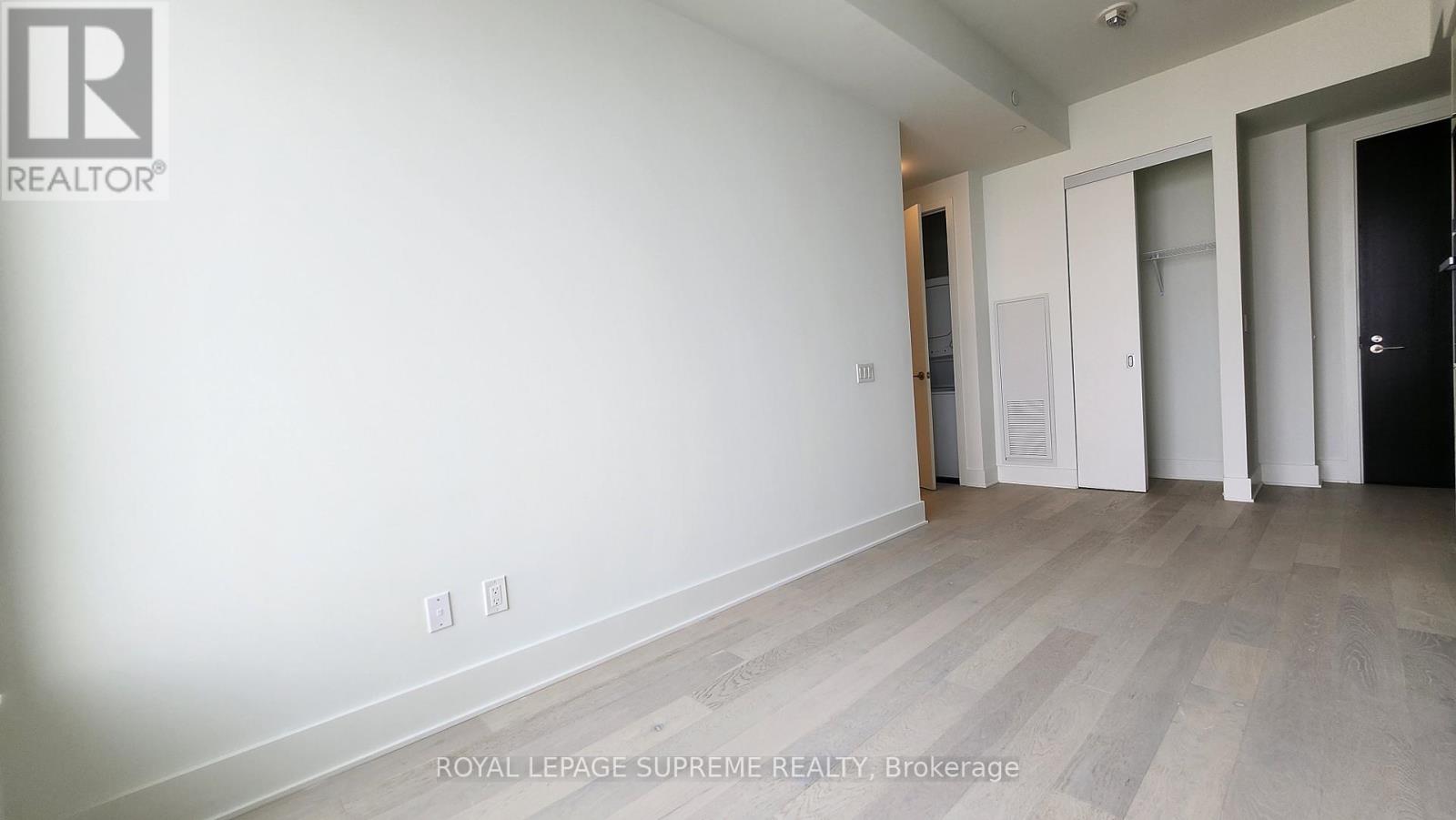 5805 - 11 Yorkville Avenue, Toronto, Ontario  M4W 0B7 - Photo 14 - C12929860