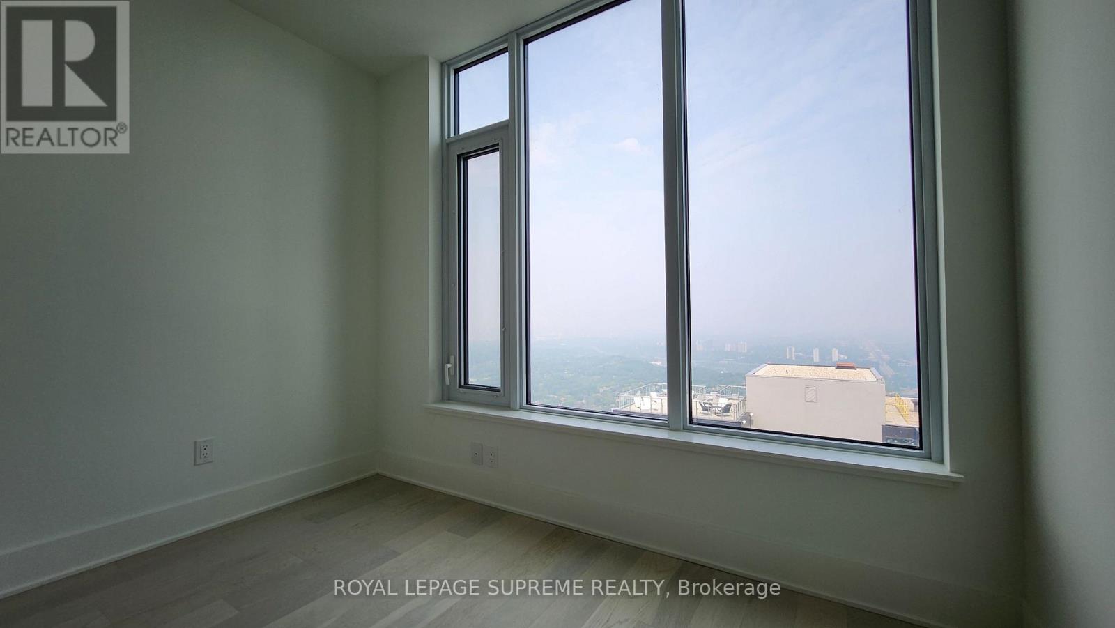 5805 - 11 Yorkville Avenue, Toronto, Ontario  M4W 0B7 - Photo 4 - C12929860