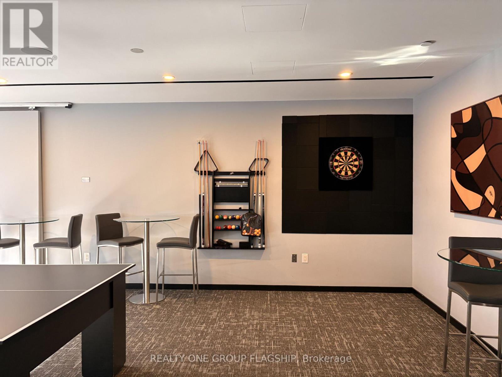 409 - 32 Trolley Crescent, Toronto, Ontario  M5A 0E8 - Photo 17 - C12972126