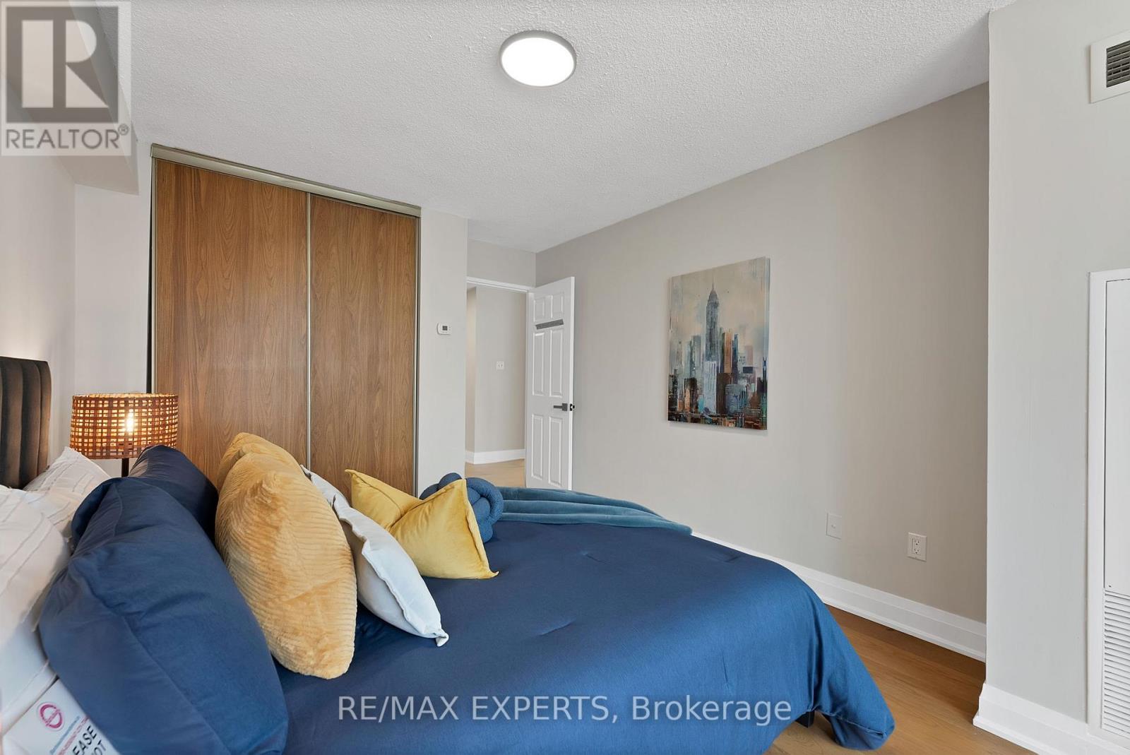 1114 - 45 Carlton Street, Toronto, Ontario  M5B 2H9 - Photo 12 - C13034464