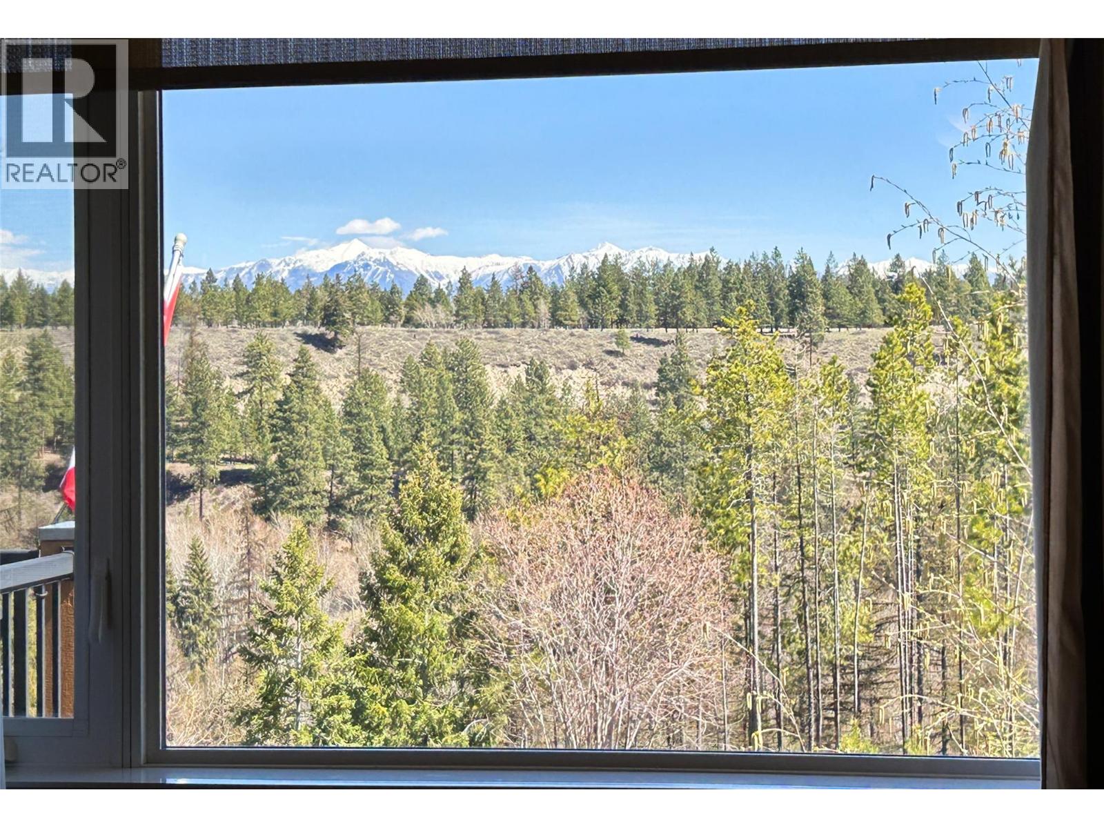 112 Forest Crowne Crescent, Kimberley, British Columbia  V1A 0A4 - Photo 2 - 10384379