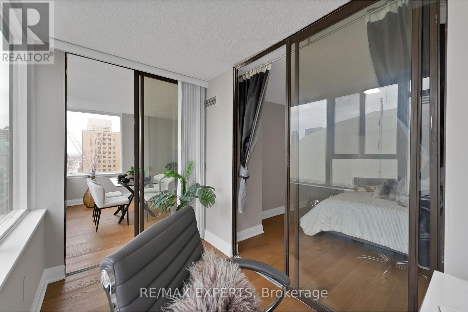 1114 - 45 Carlton Street, Toronto, Ontario  M5B 2H9 - Photo 36 - C13034464