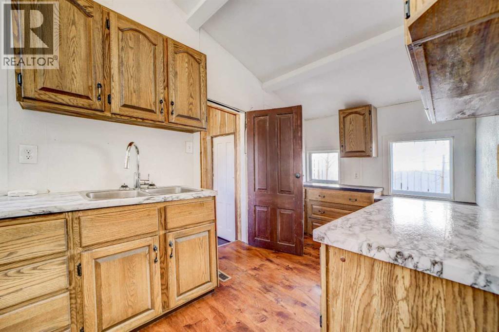 1052 Bev Mclachlin Drive, Pincher Creek, Alberta  T0K 1W0 - Photo 19 - A2294430