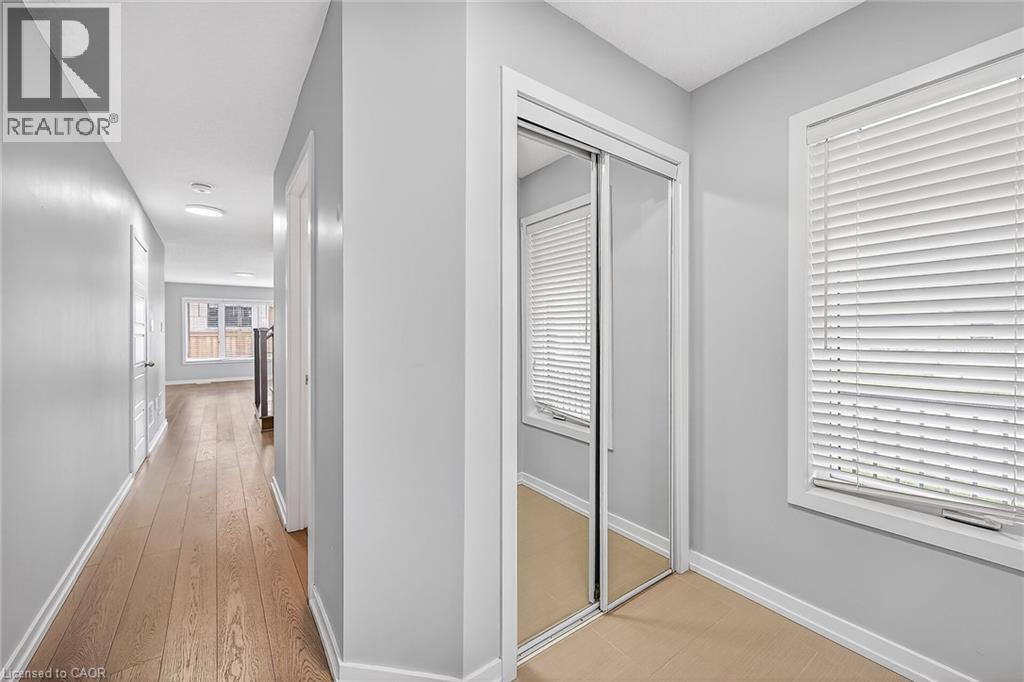 1 Prestwick Street, Stoney Creek, Ontario  L8J 0K7 - Photo 8 - 40818046