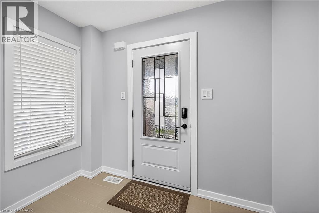 1 Prestwick Street, Stoney Creek, Ontario  L8J 0K7 - Photo 7 - 40818046